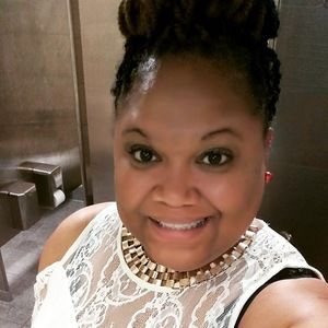 Meet your Posher, Phyllis